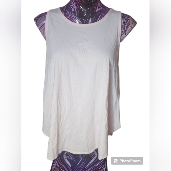 Women's Plus Size 4x Pink Fabletics Tank - Picture 3 of 4